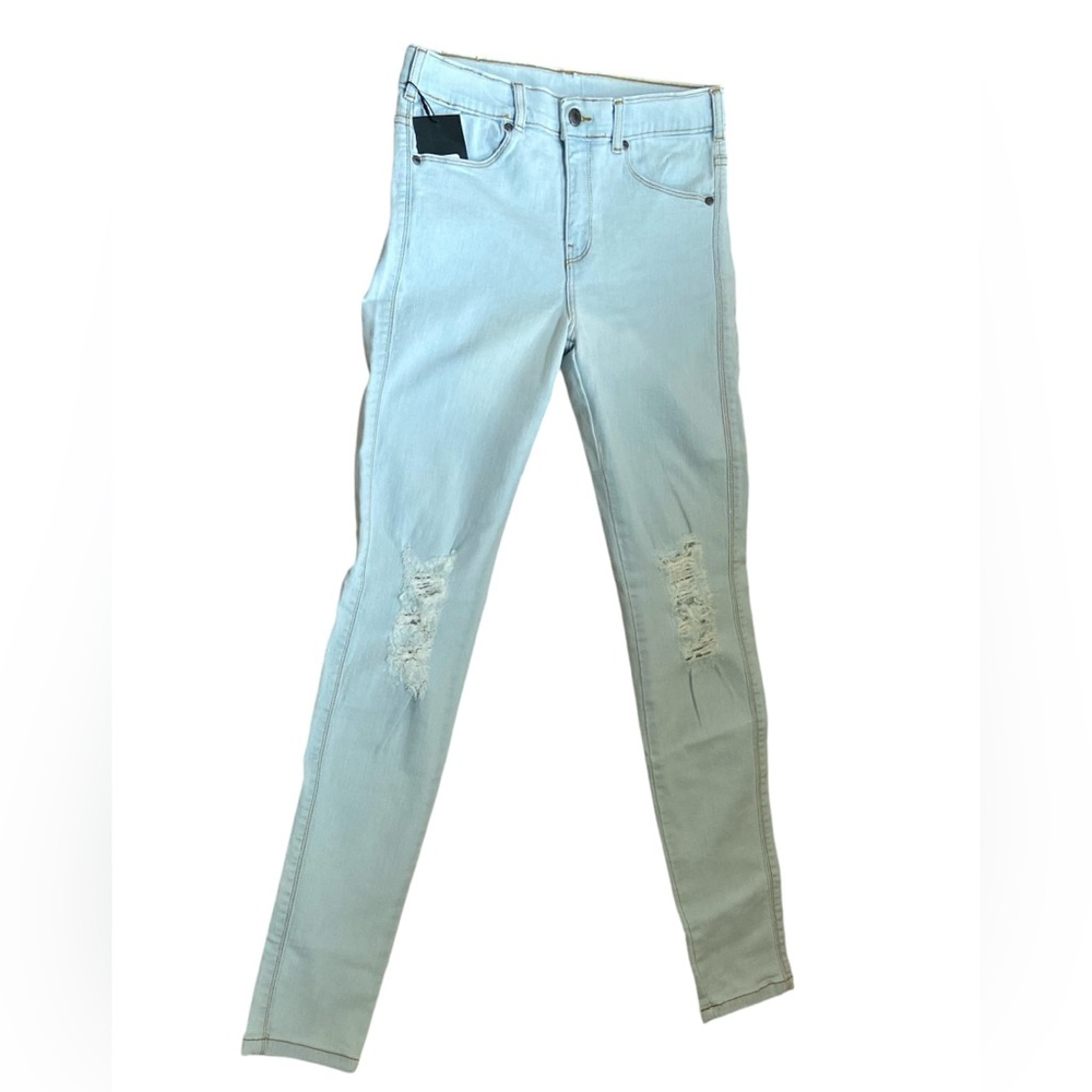 Tractr light void blue ripp skinny midrise jeans